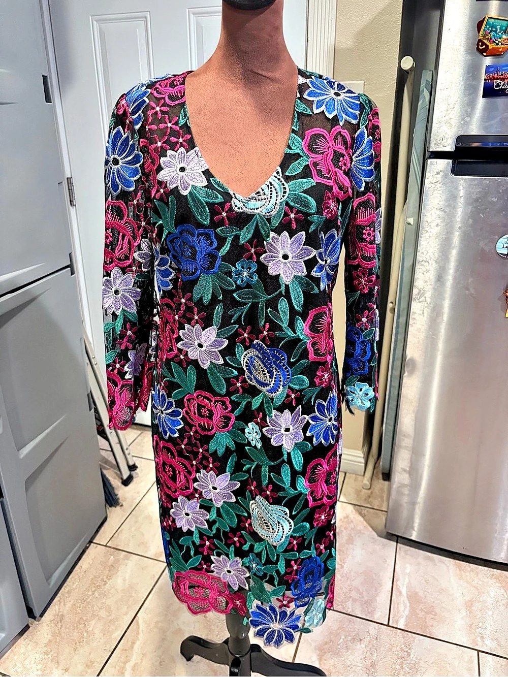Boston Proper Pastel Embroidered Mesh Sheath Dress Black & Pink Size 8